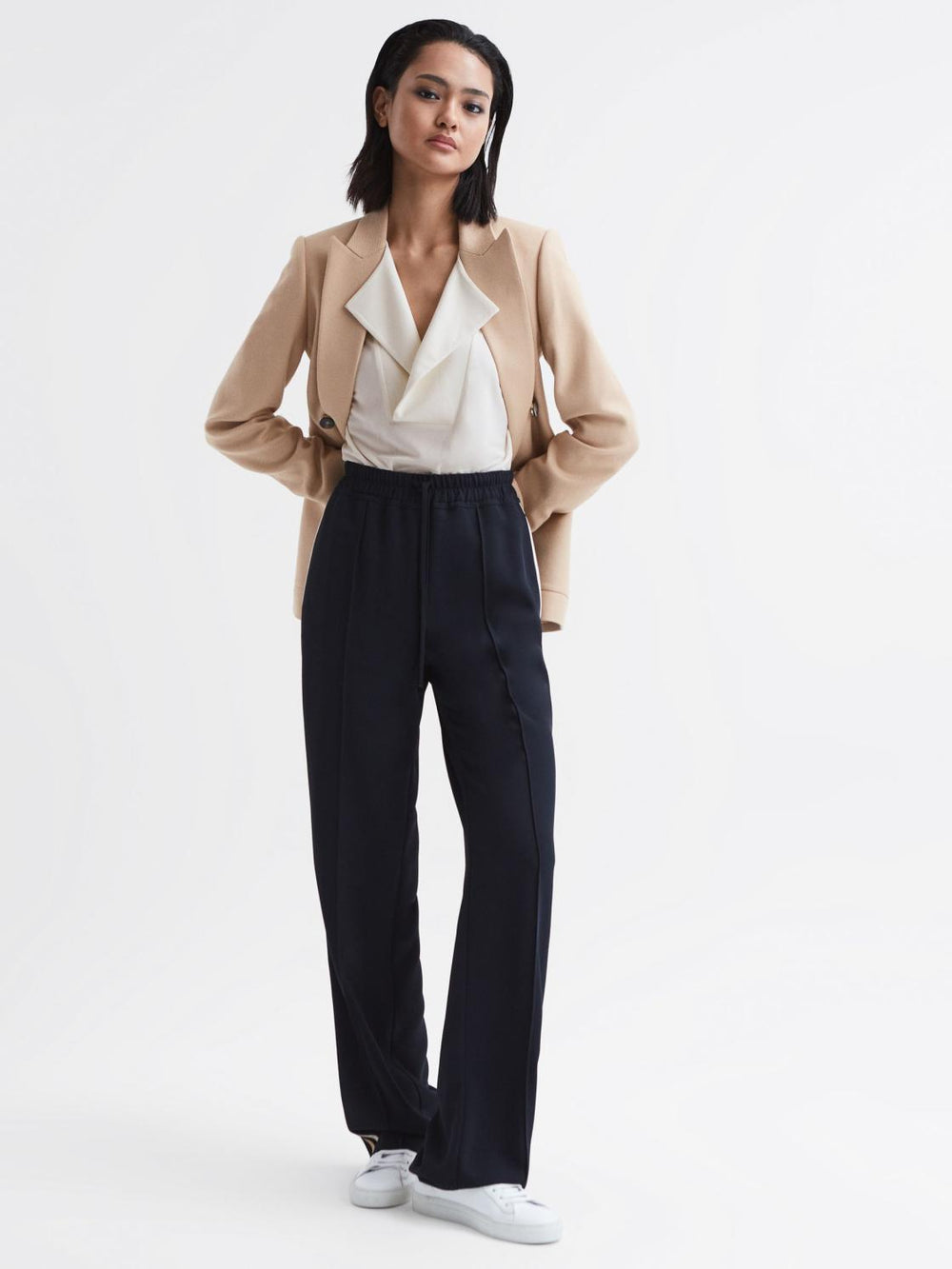 Reiss T-Shirts &amp; Vests | Delia V-Neck Short Sleeve Top Black - Women