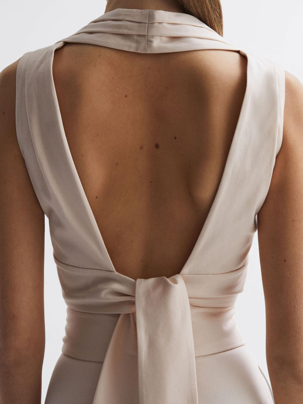 Reiss Tops | Rebecca Cropped V-Neck Open Back Top Nude - Women