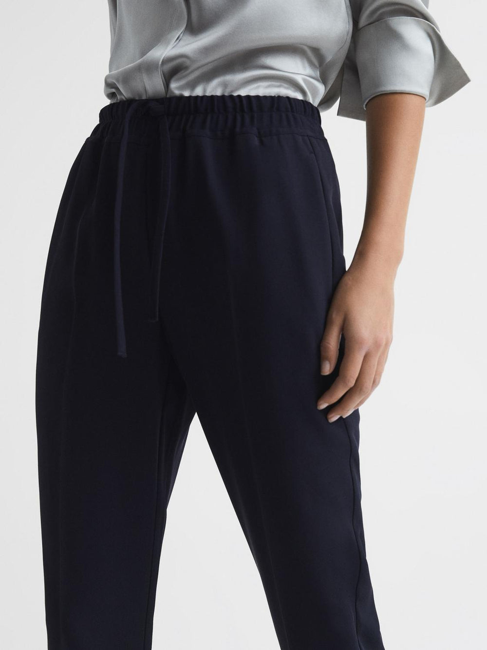 Reiss Trousers | Hailey Pull-On Tapered Trousers Black - Women