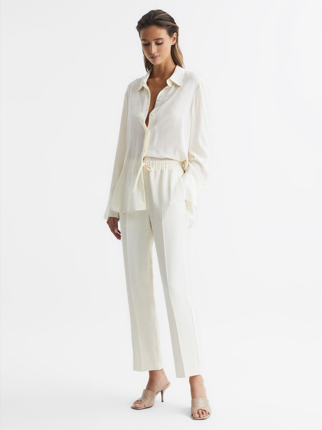 Reiss Trousers | Hailey Pull-On Tapered Trousers Cream - Women