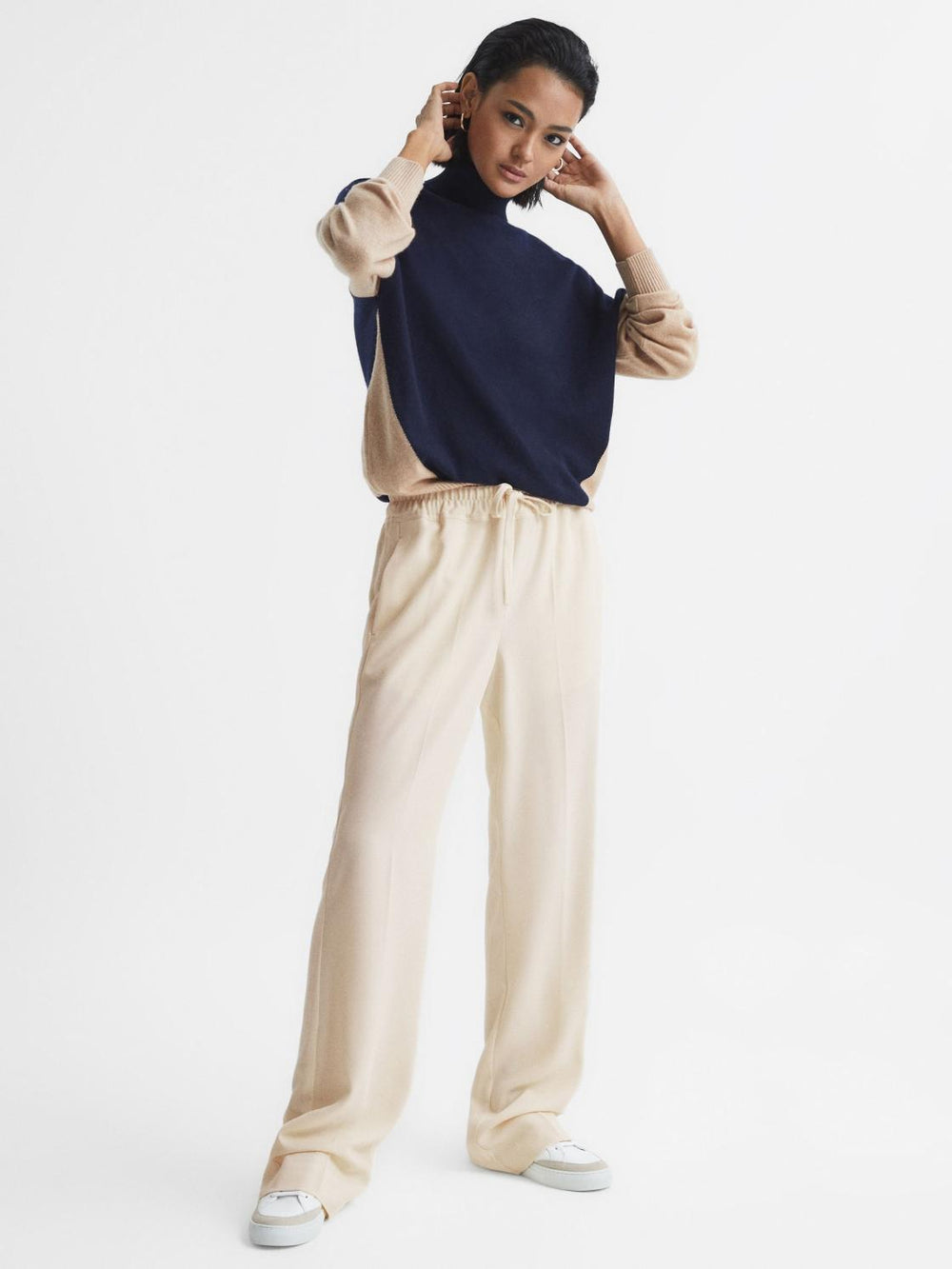 Reiss Trousers | Hailey Wide Wide Leg Pull On Trousers Cream - Women