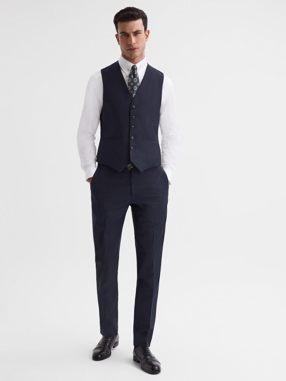 Reiss Trousers | Hope Modern Fit Travel Trousers Navy - Men